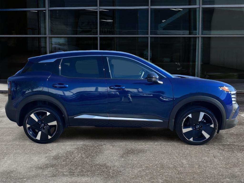 New 2026 Nissan Kicks SR SUV