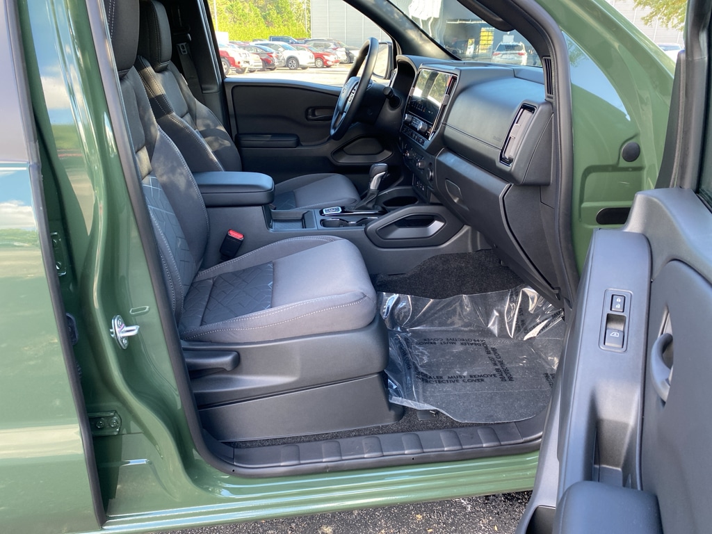 2026 Nissan Frontier SV - Photo 29