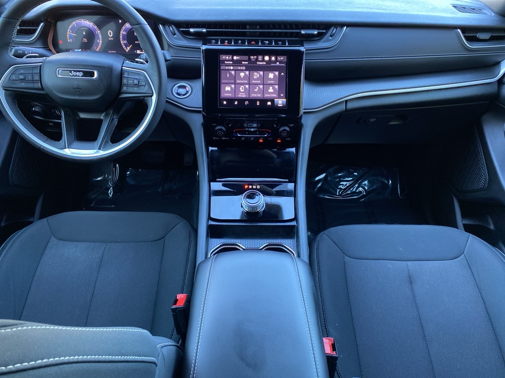 Certified 2024 Jeep Grand Cherokee Laredo Sport Utility