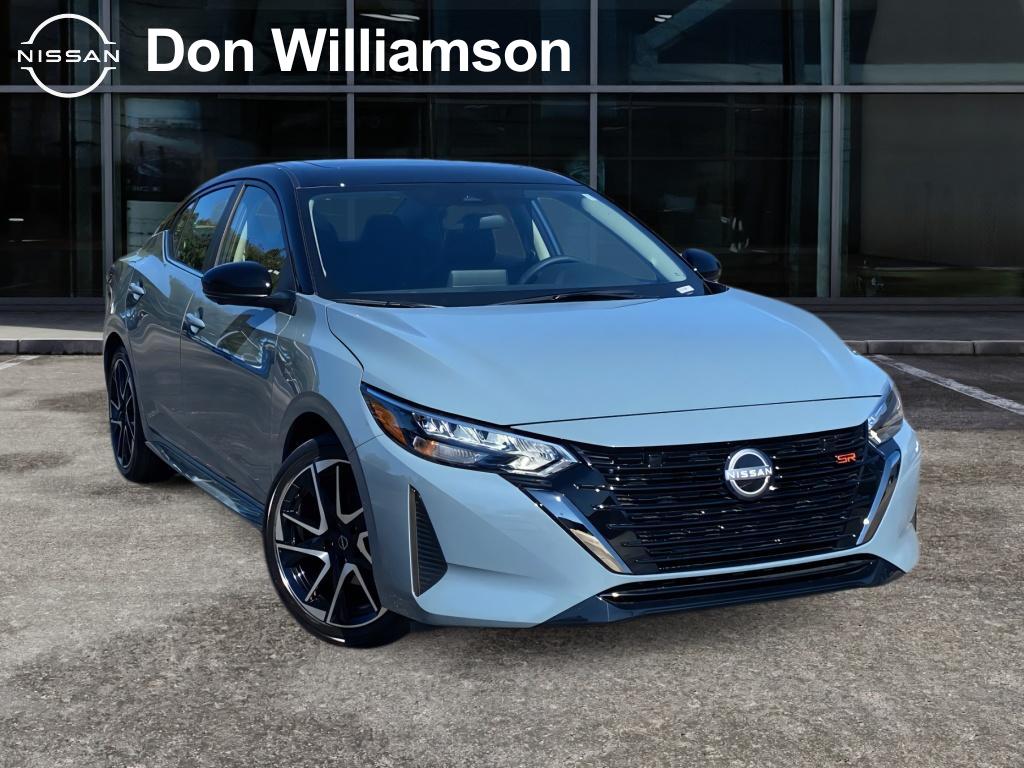 2025 Nissan Sentra SR's photo