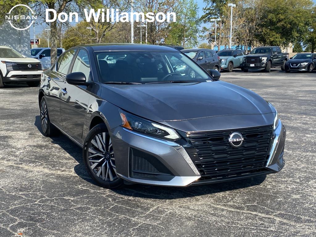 2024 Nissan Altima SV