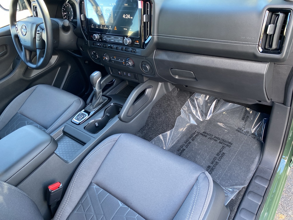 2026 Nissan Frontier SV - Photo 30