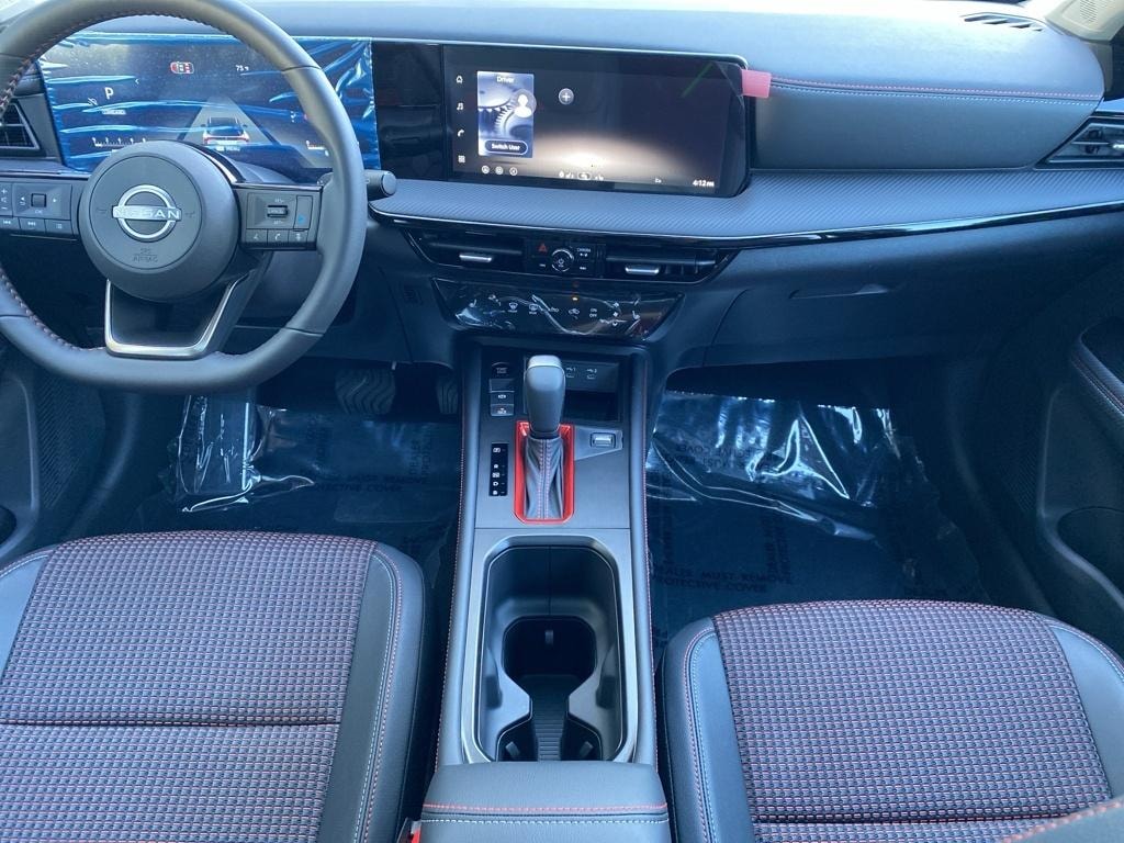 New 2026 Nissan Kicks SR SUV