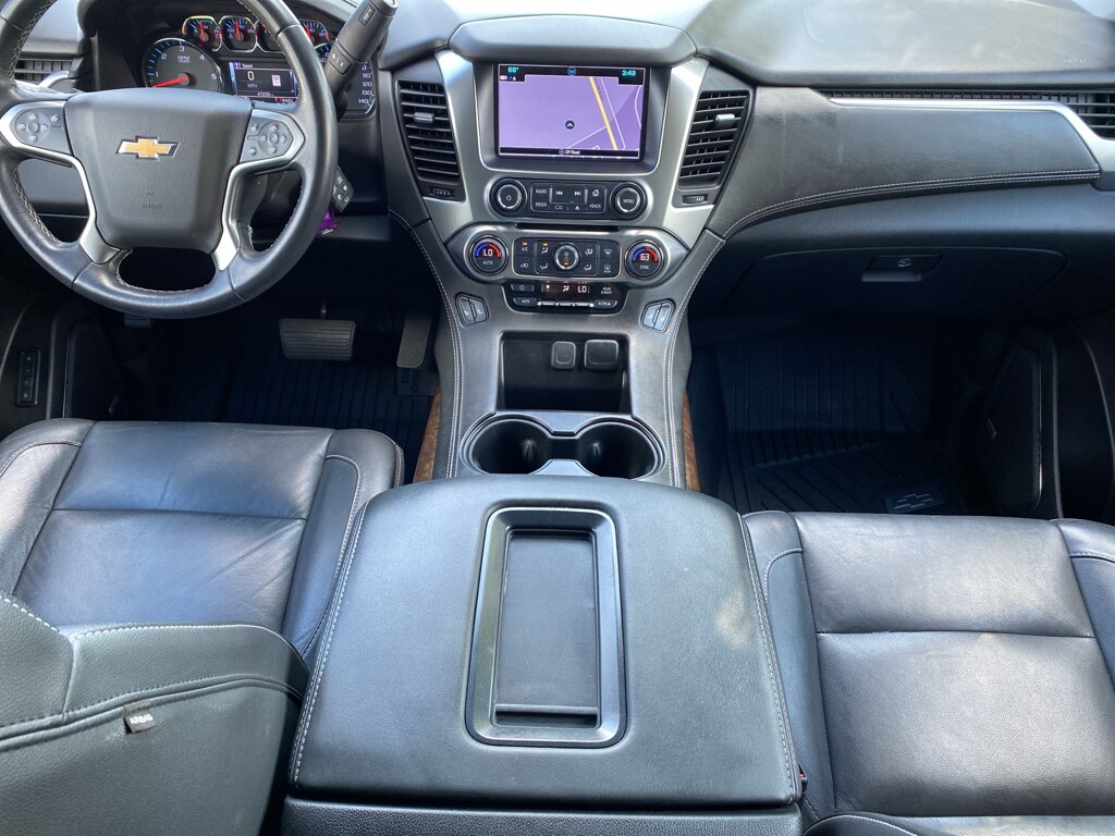 2020 Chevrolet Tahoe LT photo 2