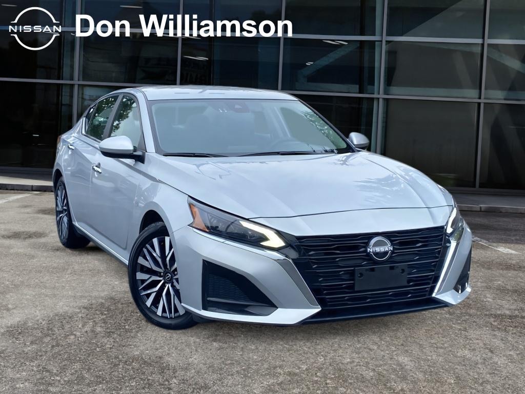 Certified 2023 Nissan Altima 2.5 SV Sedan