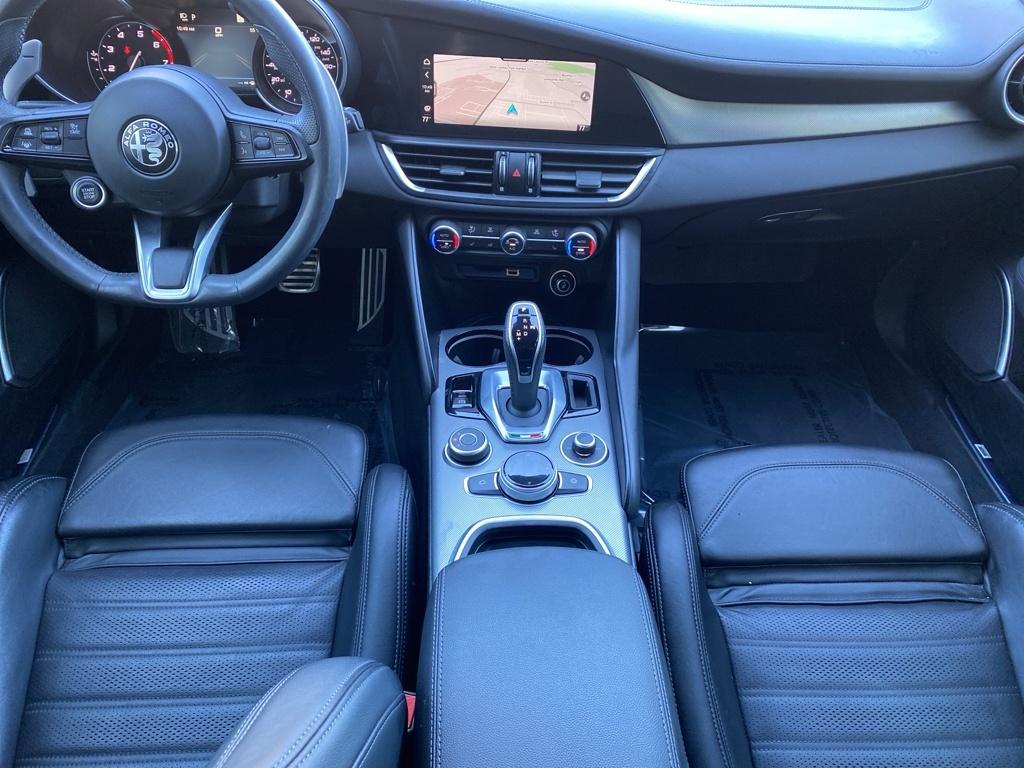 2022 Alfa Romeo Giulia Ti - VELOCE photo 2