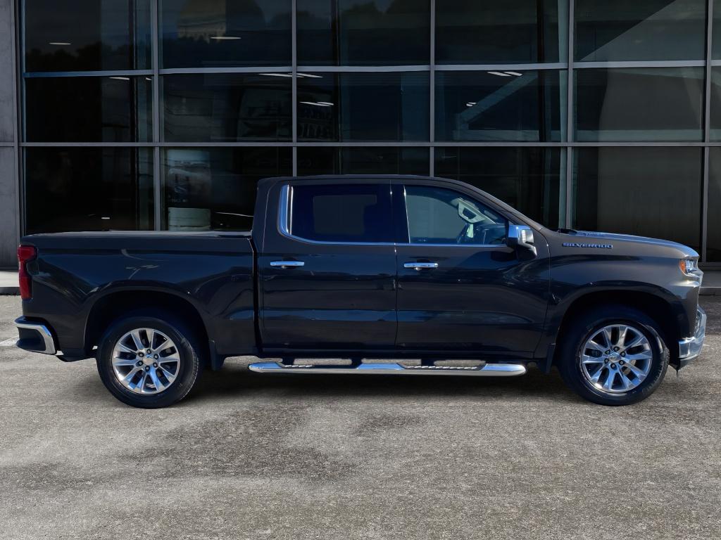 2021 Chevrolet Silverado LTZ photo 4