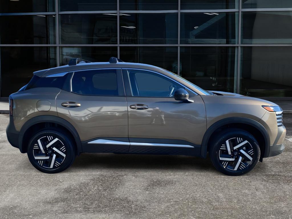 2026 Nissan Kicks SV photo 4