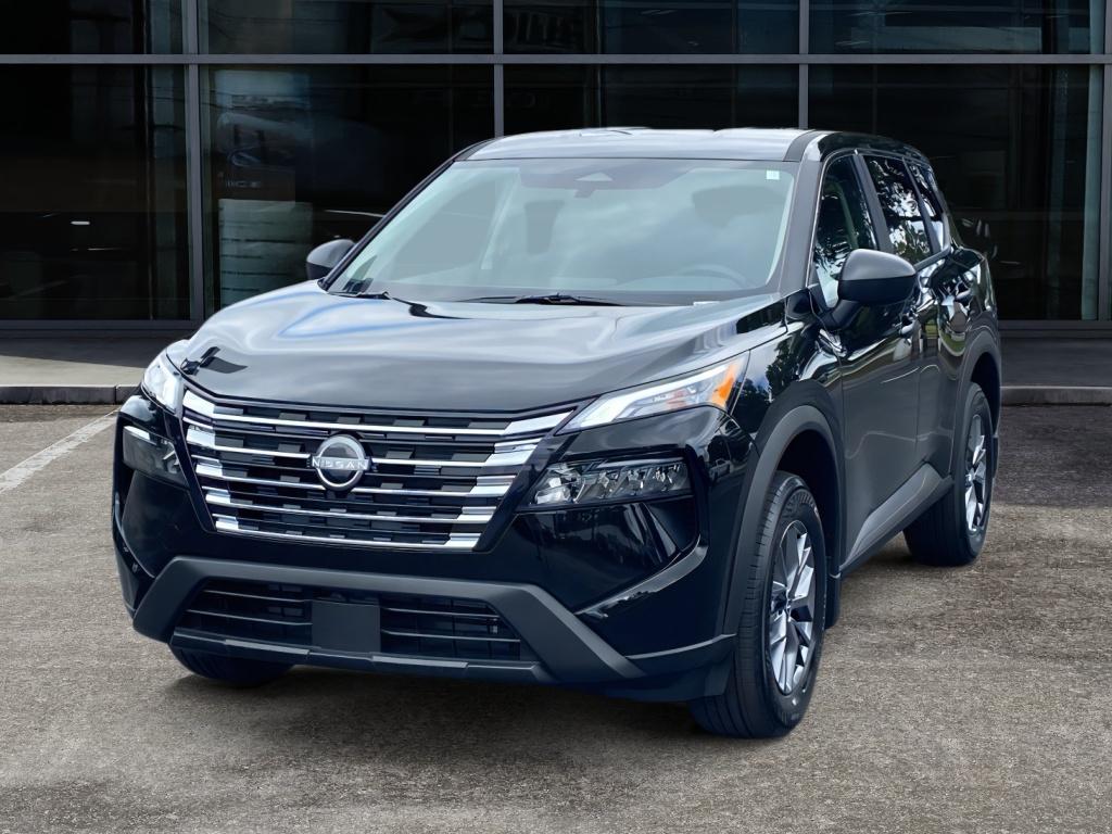 2026 Nissan Rogue S photo 3