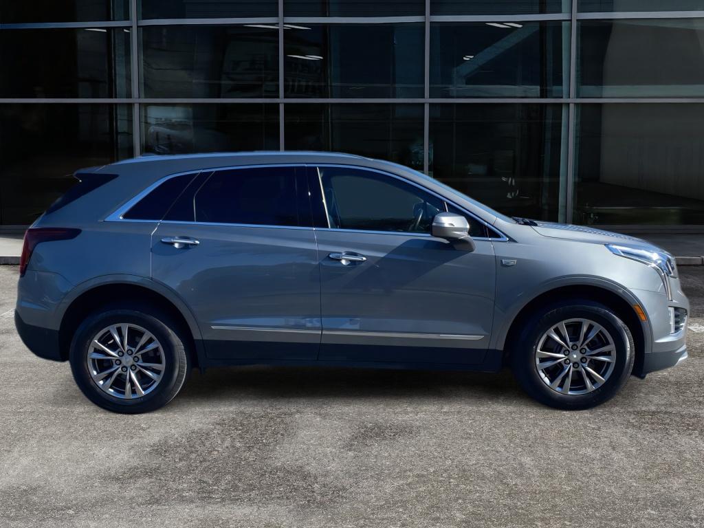 2021 Cadillac XT5 Premium Luxury photo 3