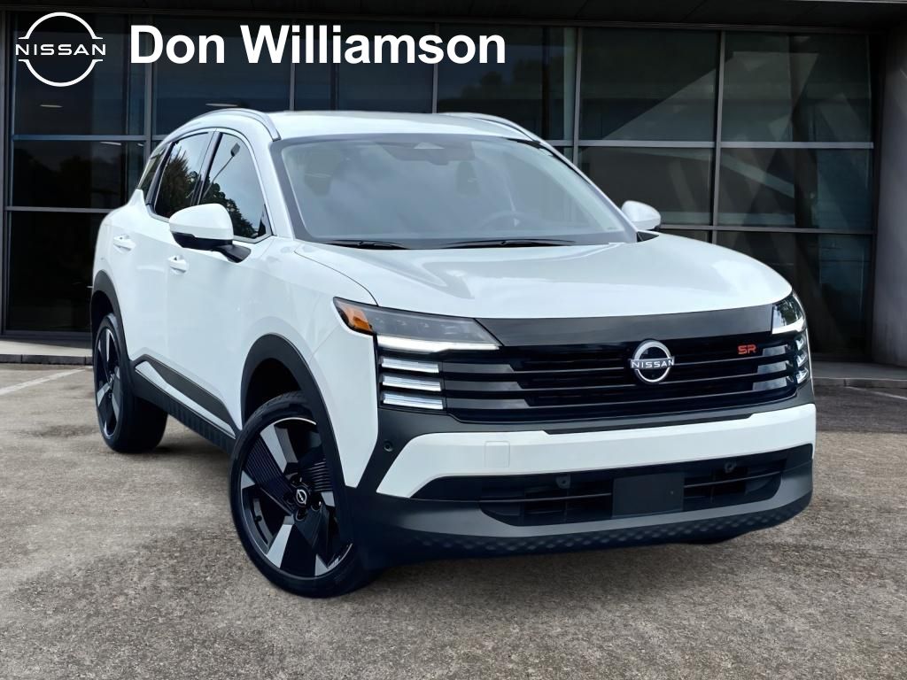 2025 Nissan Kicks SR's photo