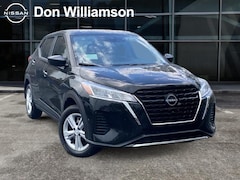 2025 Nissan Kicks Play S SUV 2025 Nissan Kicks Play S SUV