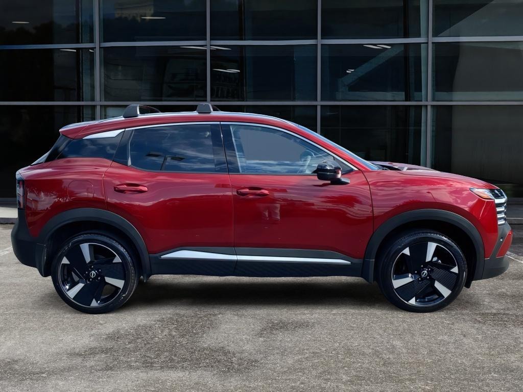 New 2026 Nissan Kicks SR SUV