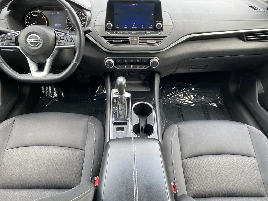 Used 2021 Nissan Altima 2.5 SV Sedan