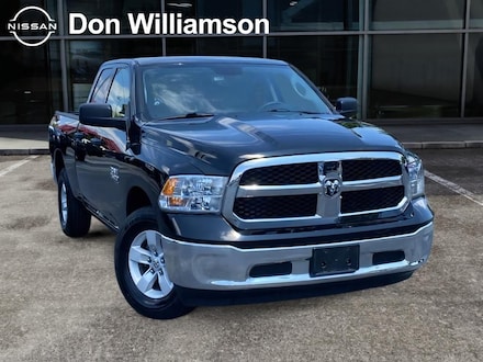 2024 Ram 1500 Classic SLT Quad Cab