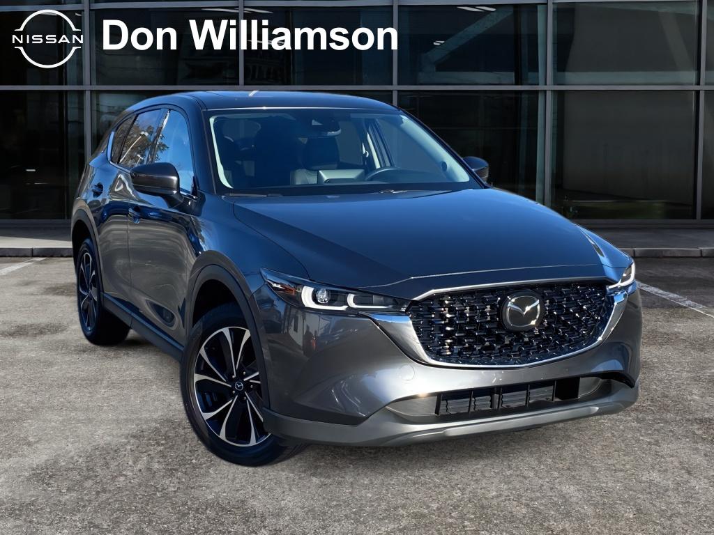 2023 Mazda CX-5 S Premium package