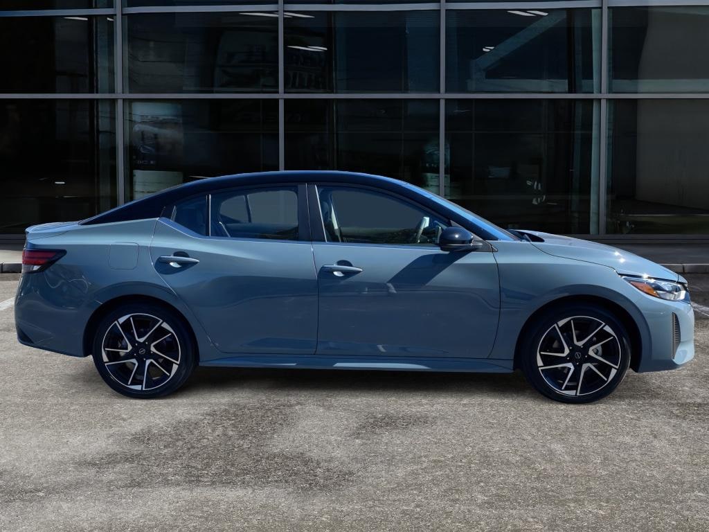 New 2025 Nissan Sentra SR Sedan