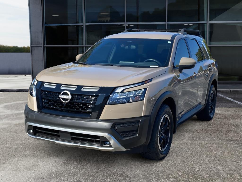 2023 Nissan Pathfinder Rock Creek photo 2