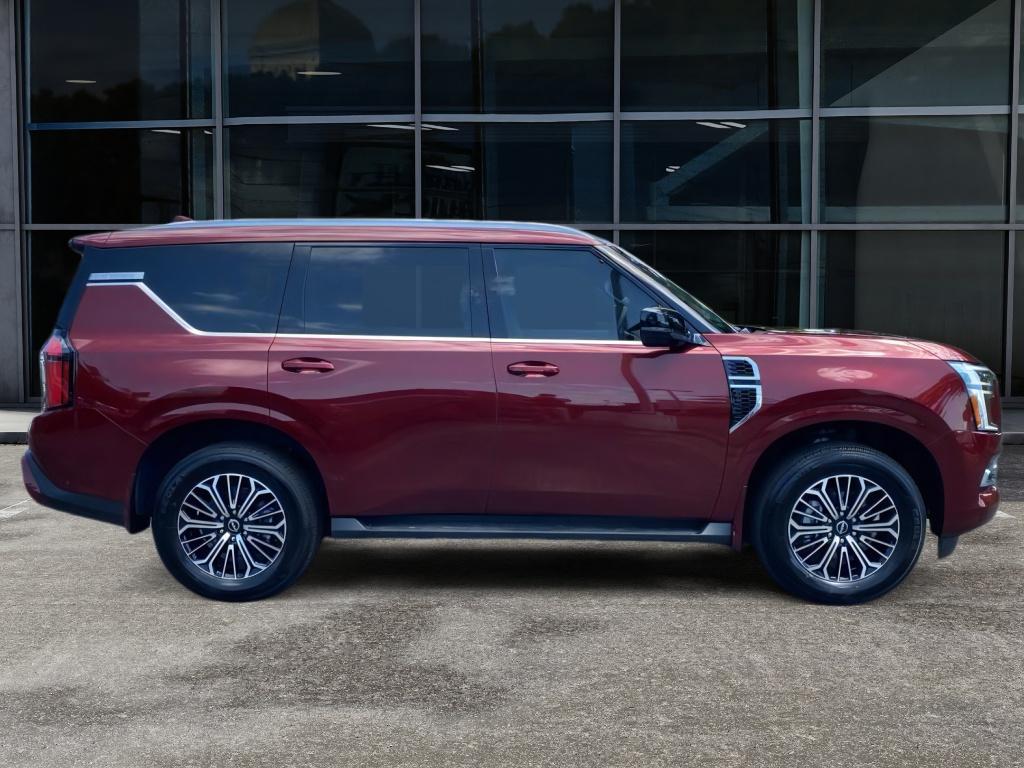 2025 Nissan Armada SL photo 4