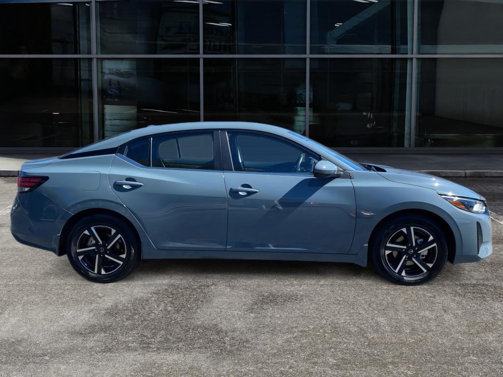 New 2025 Nissan Sentra SV Sedan