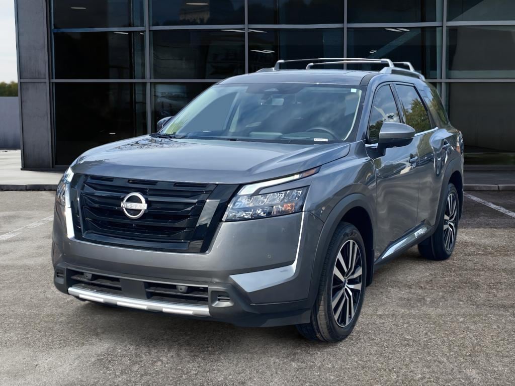 New 2025 Nissan Pathfinder Platinum Sport Utility
