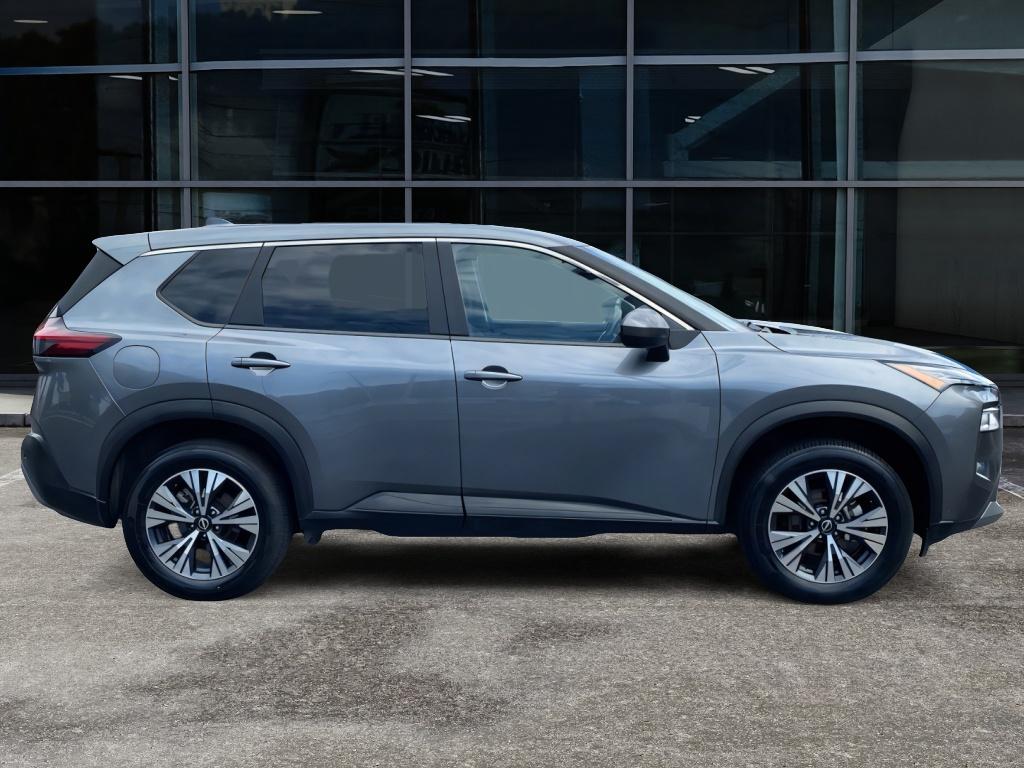 2023 Nissan Rogue SV photo 4