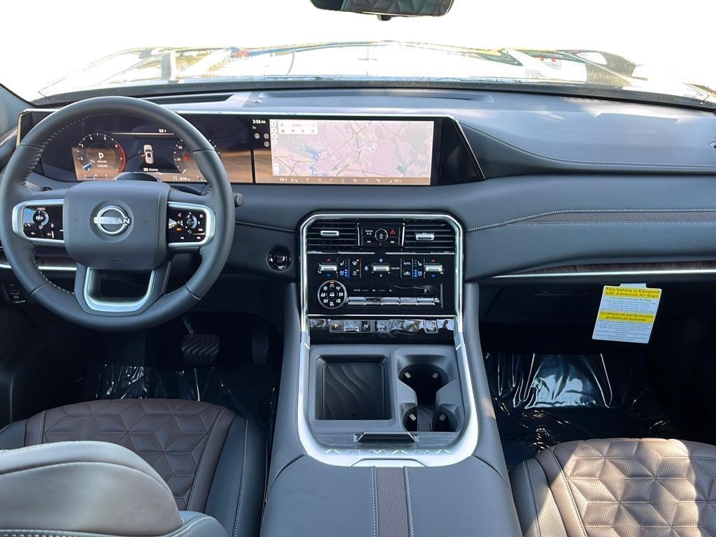 2025 Nissan Armada Platinum photo 2
