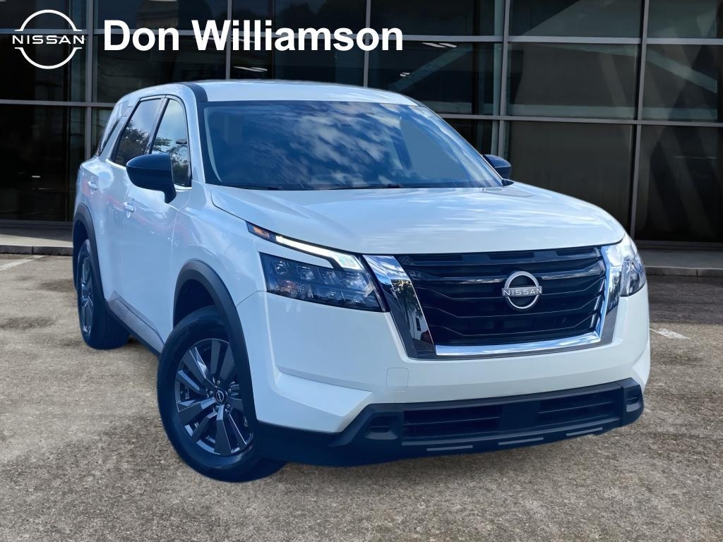 New 2025 Nissan Pathfinder S Wagon