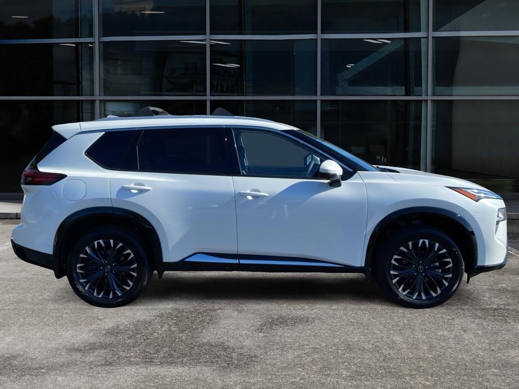 New 2026 Nissan Rogue Platinum SUV