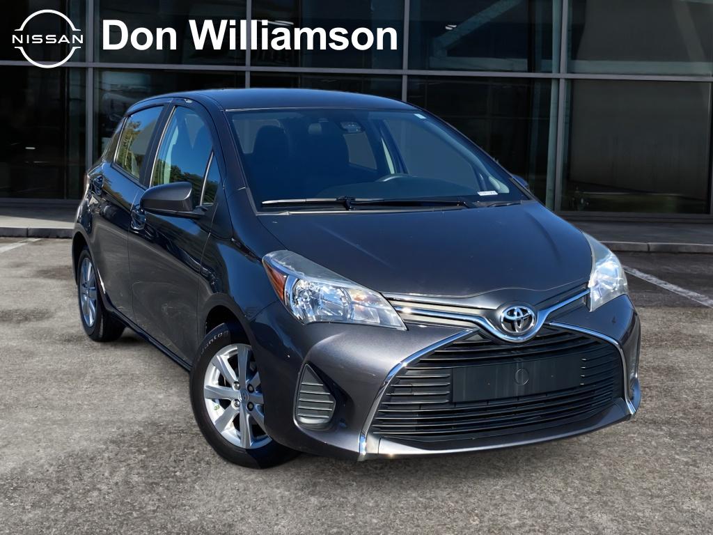 2017 Toyota Yaris LE
