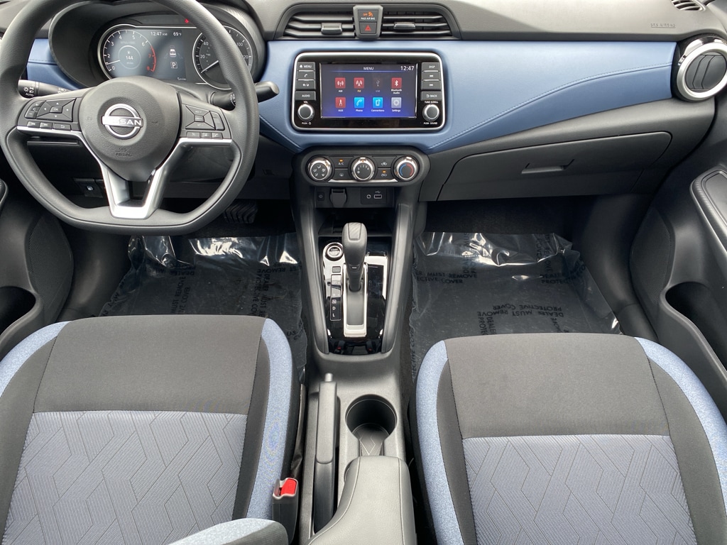 New 2025 Nissan Versa SV Sedan