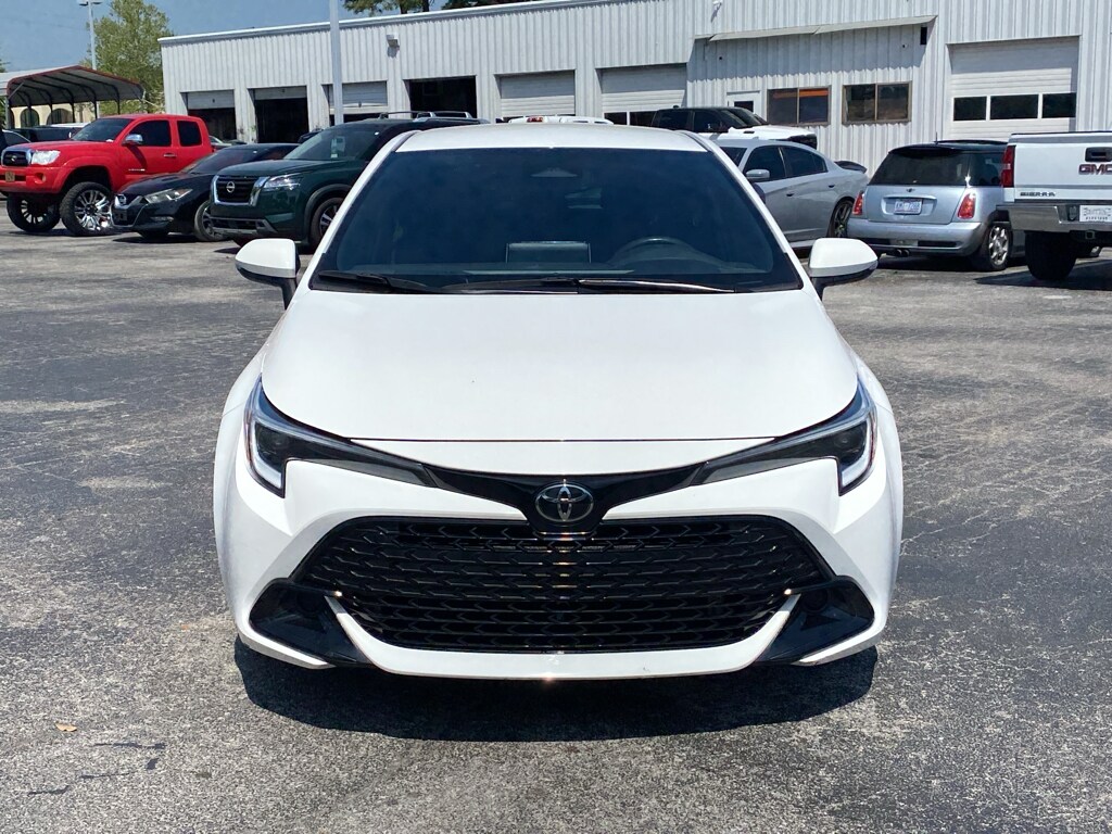 Certified 2025 Toyota Corolla Hatchback SE Hatchback