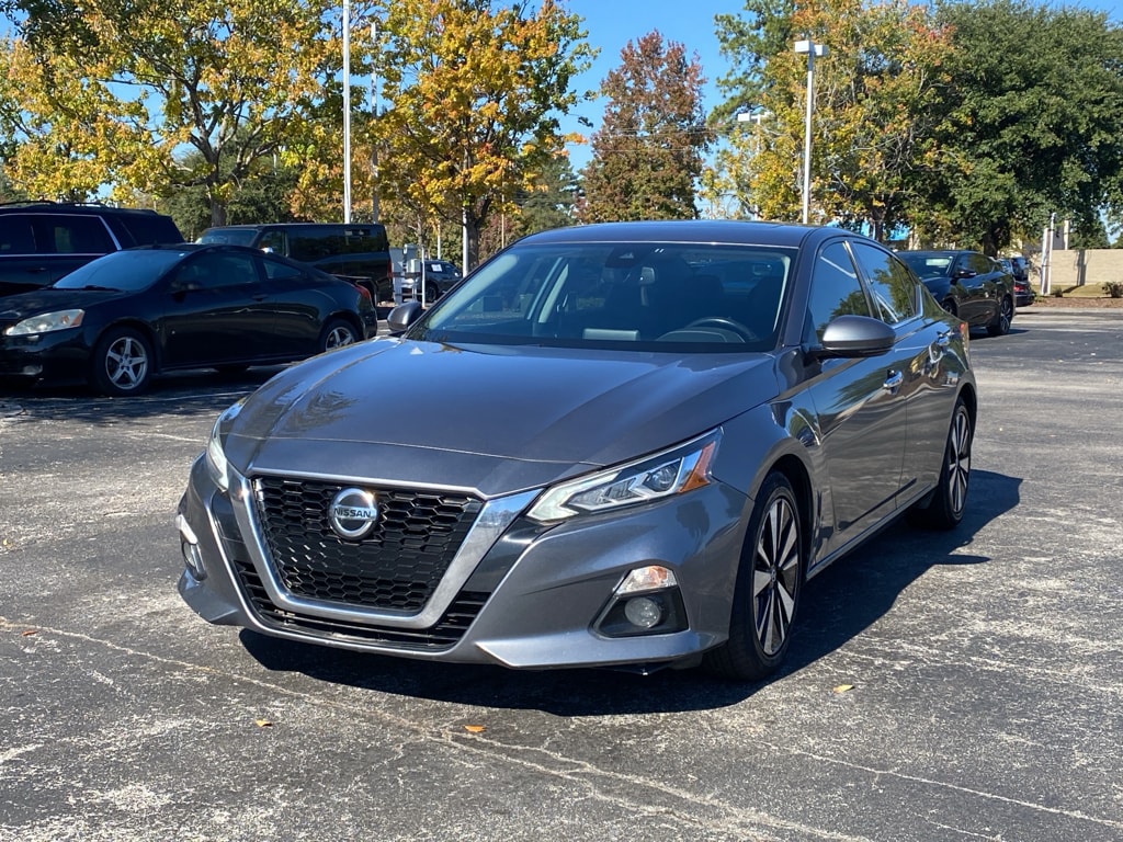 Used 2020 Nissan Altima 2.5 SL Sedan