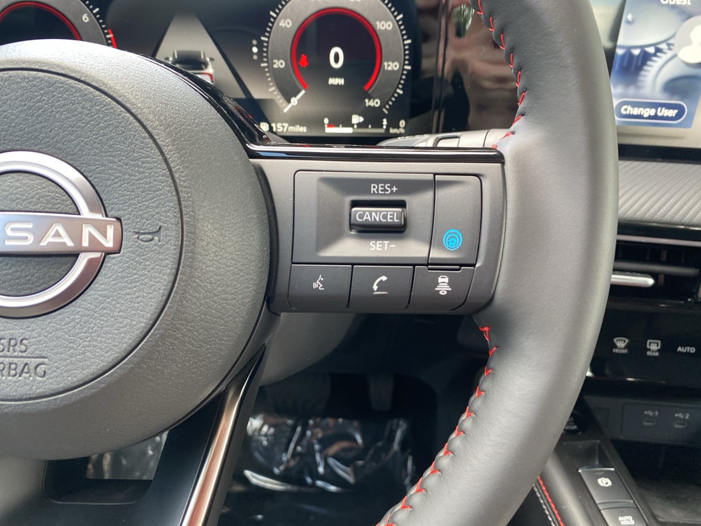 2025 Nissan Kicks SR - Photo 16