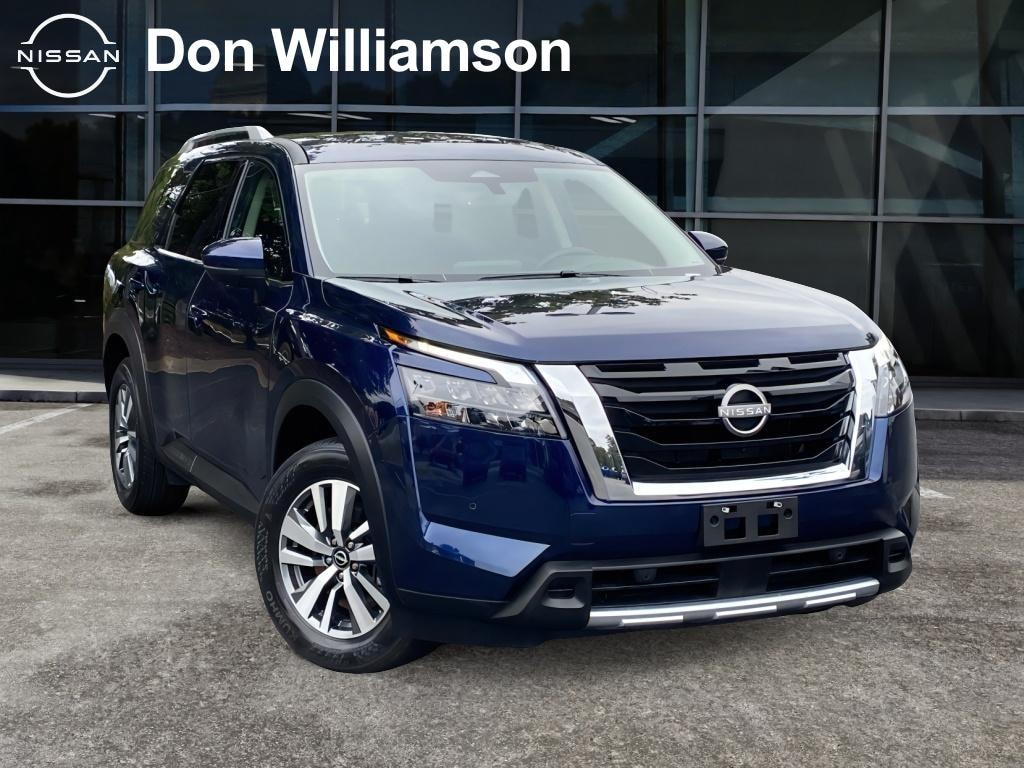 Certified 2025 Nissan Pathfinder SL SUV