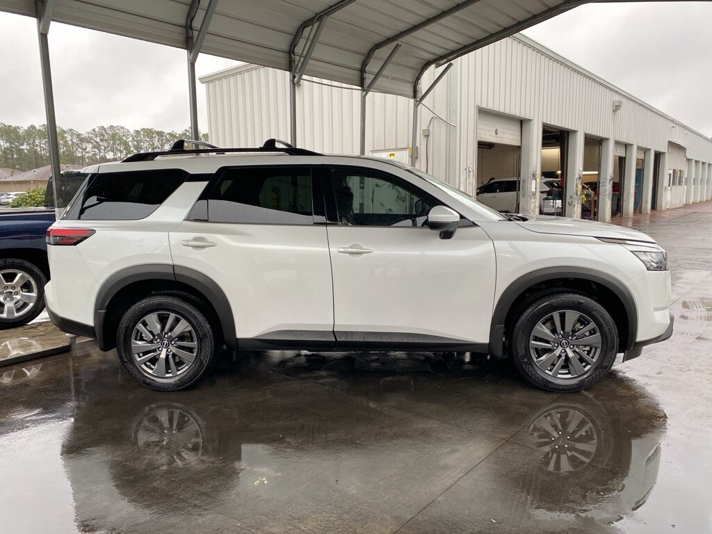 New 2025 Nissan Pathfinder SV Sport Utility