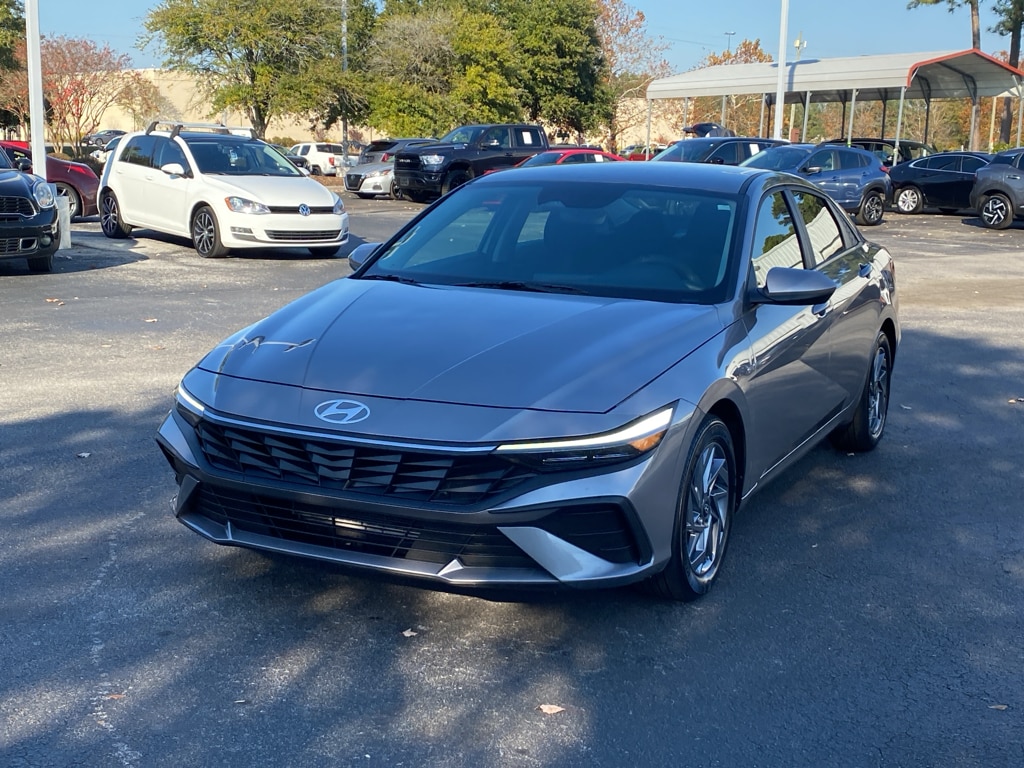 Certified 2024 Hyundai Elantra SEL Sedan