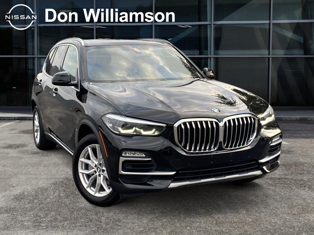 2021 BMW X5 40i's photo
