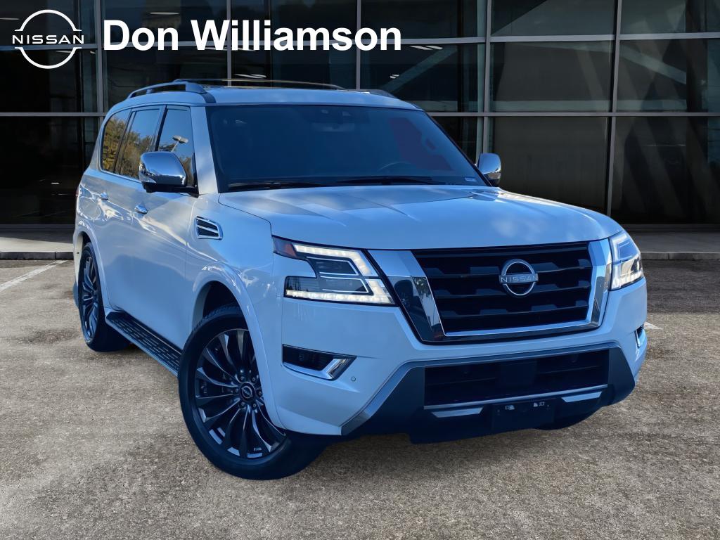 2023 Nissan Armada Platinum's photo