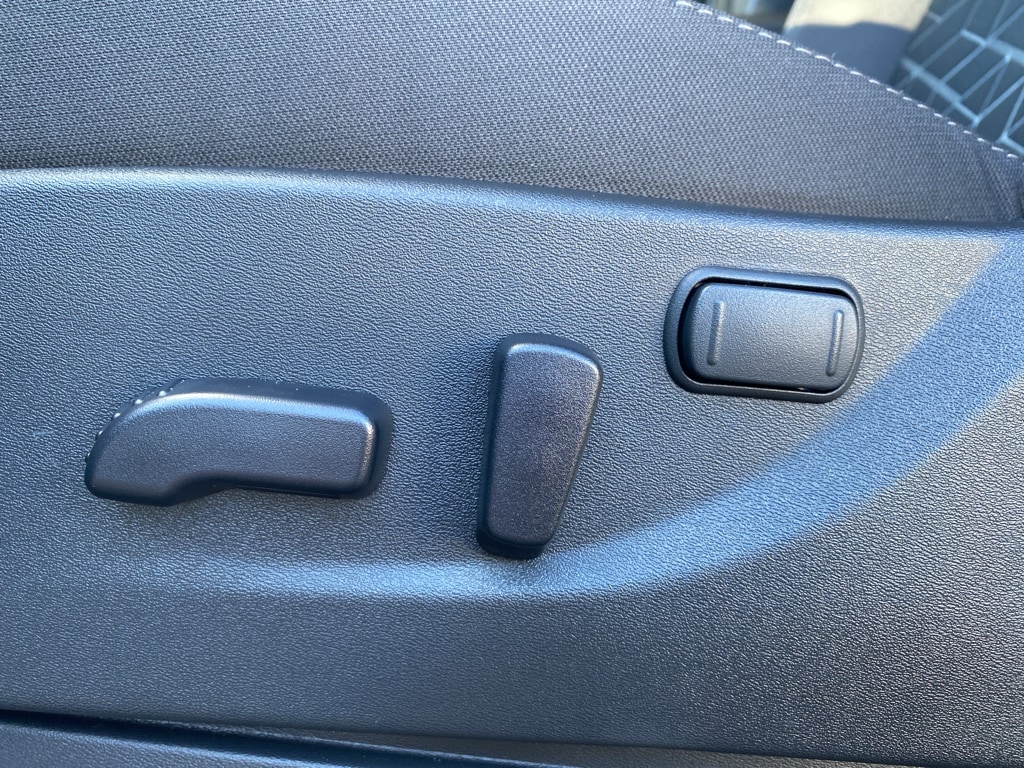 2026 Nissan Frontier SV - Photo 14