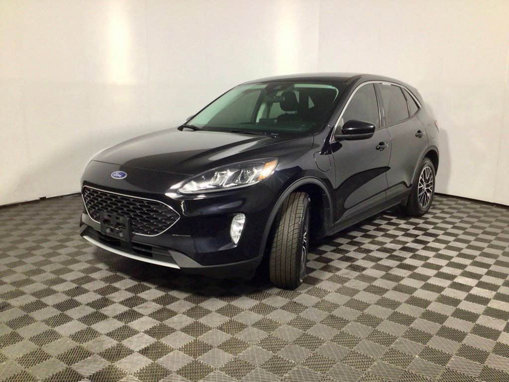 Used 2022 Ford Escape SEL with VIN 1FMCU0KZXNUA18496 for sale in Rockbridge, OH