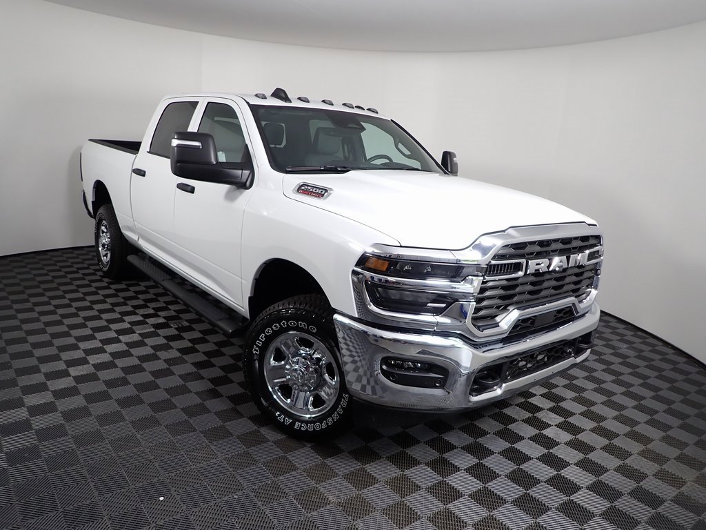 2026 Ram 2500 Tradesman photo 4
