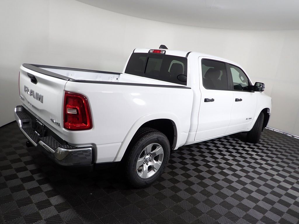 2025 RAM 1500 Big Horn/Lone Star - Photo 17