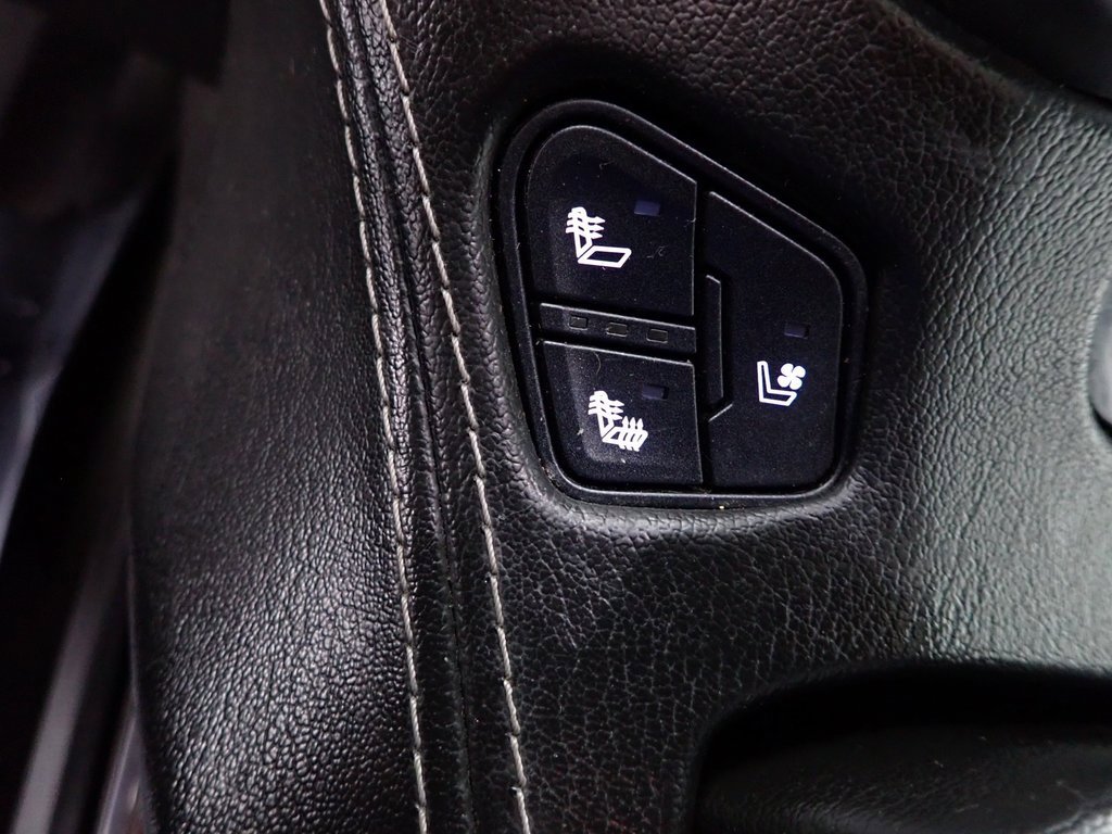 2017 Chevrolet Tahoe Premier photo 3