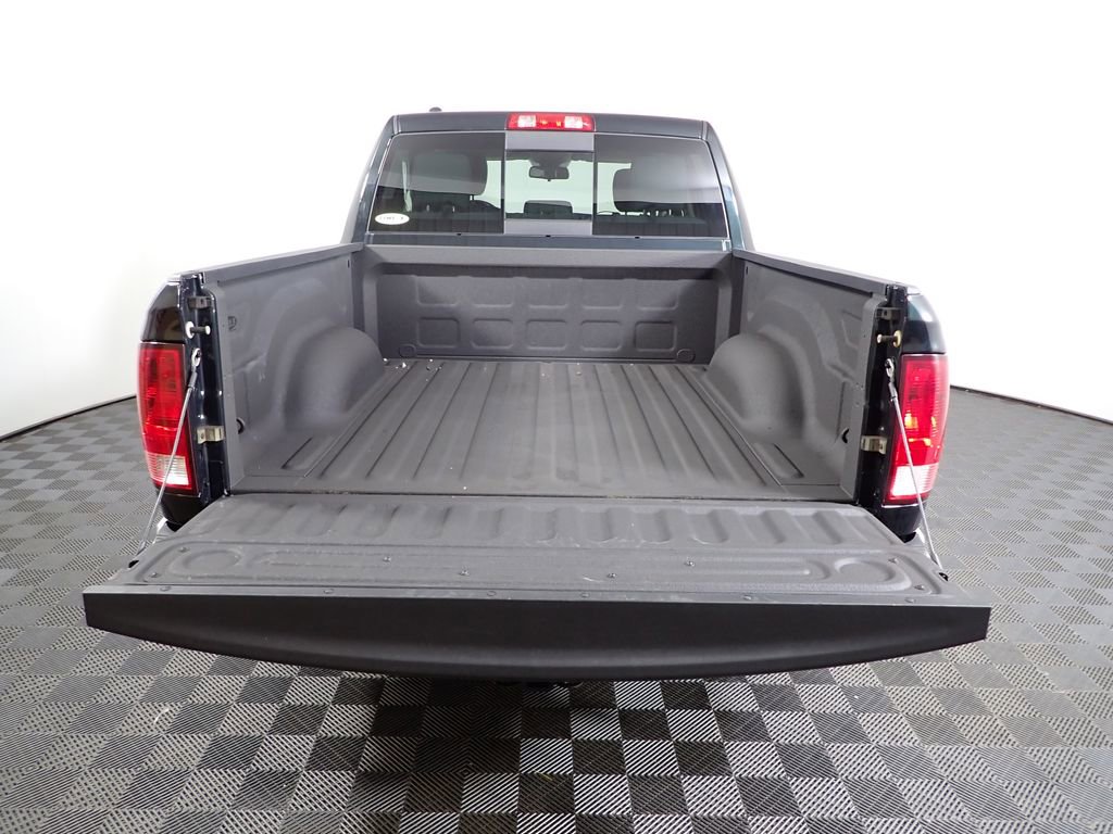 2015 RAM Ram 1500 Pickup SLT - Photo 15