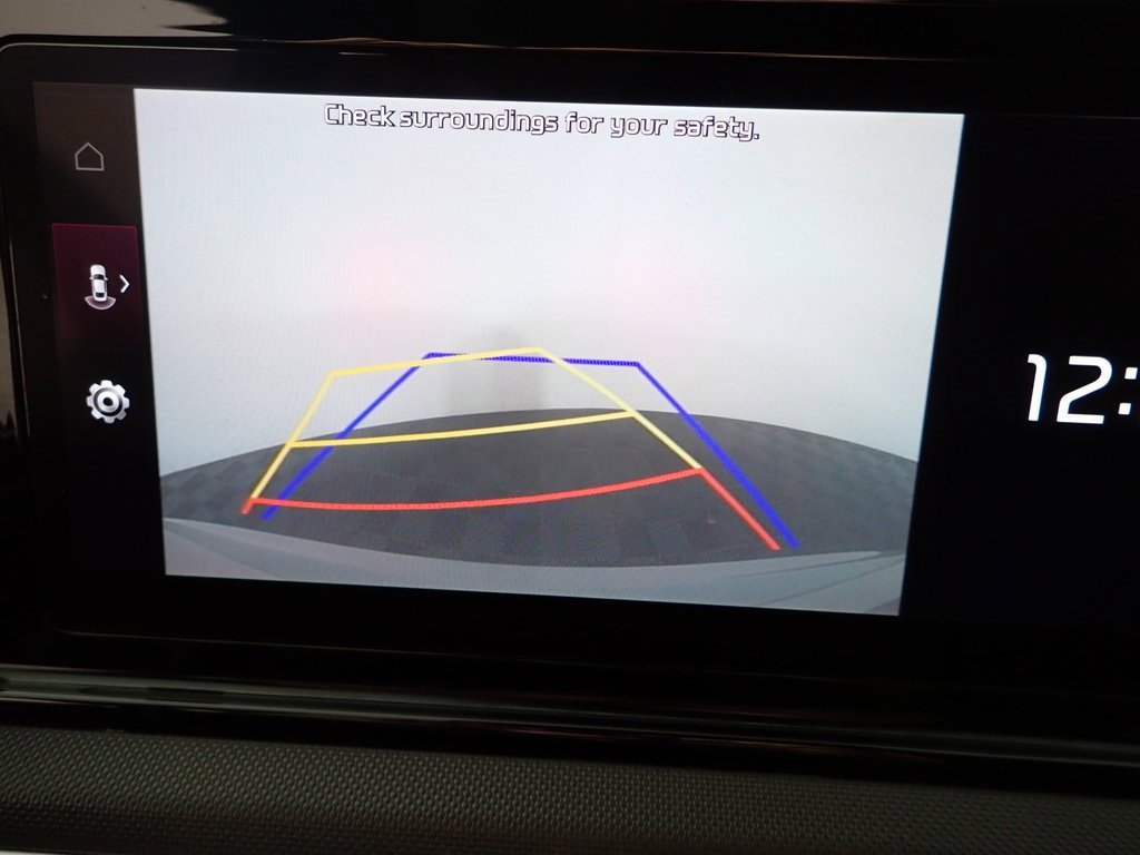 2022 Kia K5 GT-Line photo 3