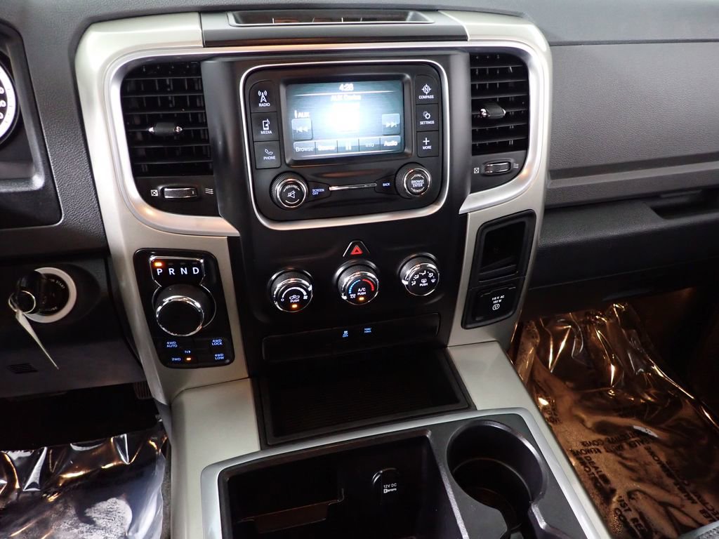 2015 RAM Ram 1500 Pickup SLT - Photo 28