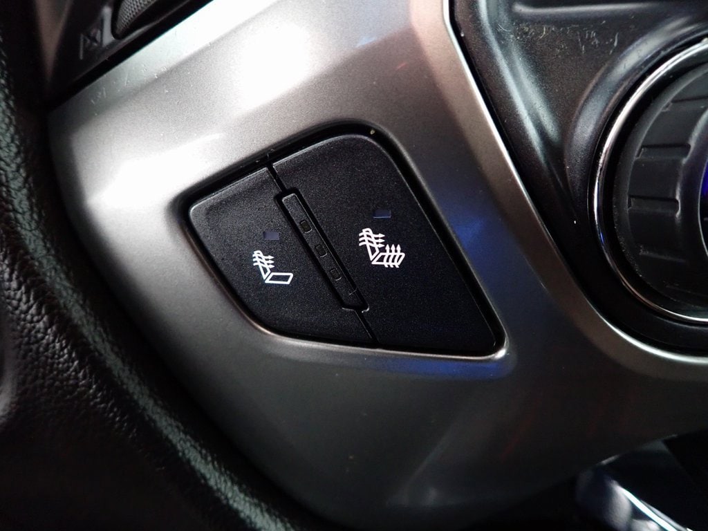 Used 2016 Chevrolet Silverado 1500 LT 4WD Crew Cab 143.5 LT w/2LT