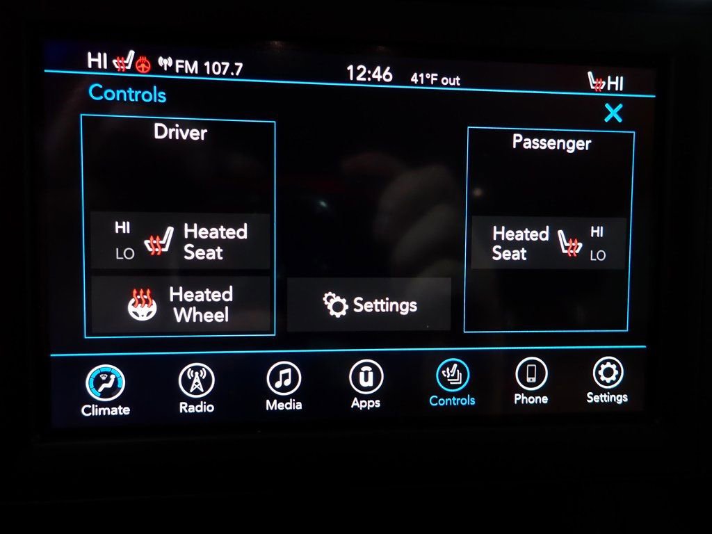 Used 2019 Chrysler Pacifica Touring L with VIN 2C4RC1BGXKR539863 for sale in Rockbridge, OH