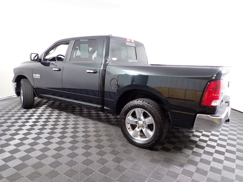 2015 RAM Ram 1500 Pickup SLT - Photo 11